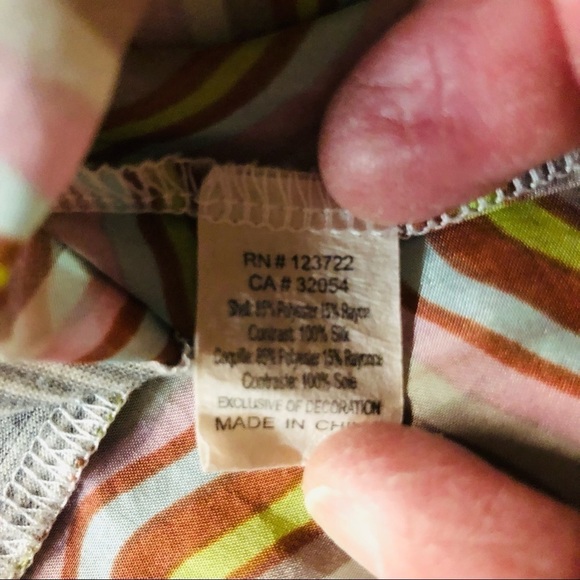 A COMMON THREAD WOMENS SLEEVELESS PULLOVER TOP SIZE LARGE - Picture 3 of 9